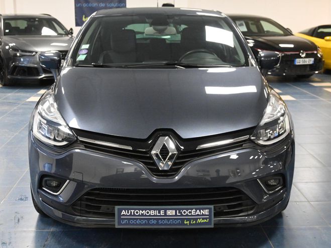 Renault Clio IV TCe 120 Energy EDC Intens Gris de 2017