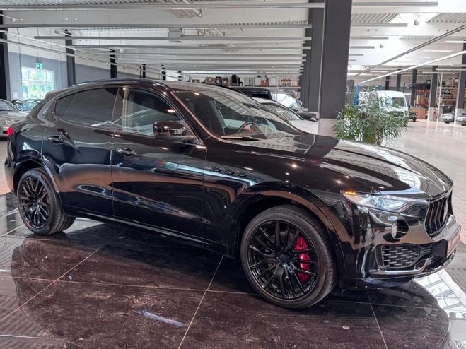 Maserati Levante 3.0i V6 S&S - 430 - BVA S Q4 PHASE 1 Noir mtallis de 2017