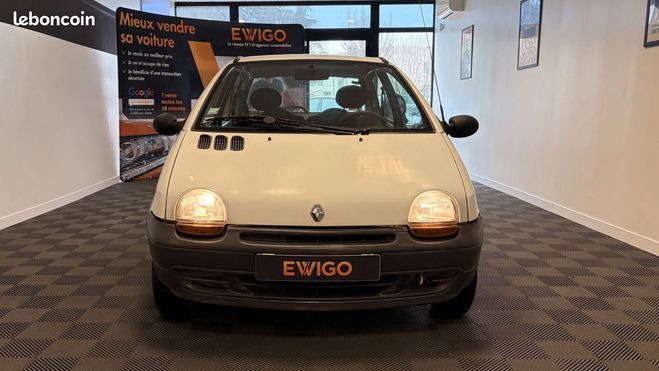 Renault Twingo 1.2 60 ch pack   excellent etat kit dist Blanc de 1998