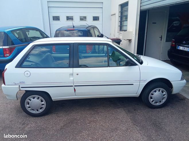 Citroen AX Belle 1992 1l tonic etat ct ok Blanc de 1992