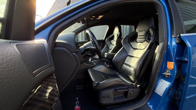 Audi Quattro rs4 AVANT 4.2  de 2007