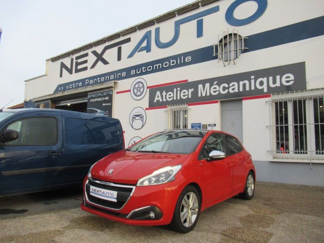 Peugeot 208 1.2 PURETECH 82CH STYLE 5P Orange de 2017