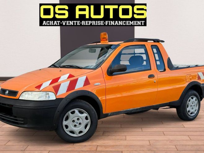 Fiat Strada PICK UP 1.9D 60CH (8CV) 2 PORTES ORANGE de 2005