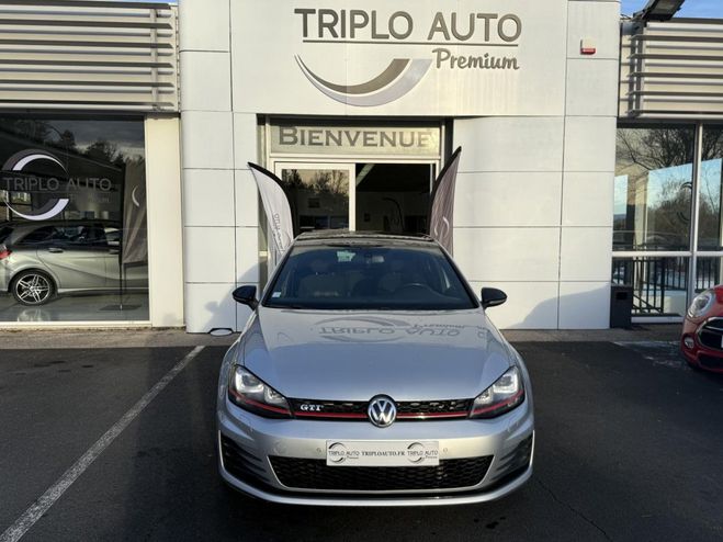 Volkswagen Golf GTI 2.0 16V TSI BlueMotion - 230 BERLINE GRIS CLAIR de 2013