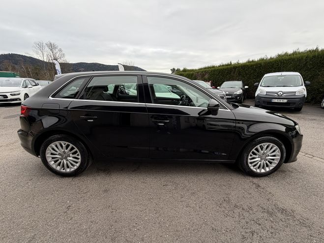 Audi A3 1.6 TDI 105CH FAP AMBIENTE S TRONIC 7 NOIR de 2014