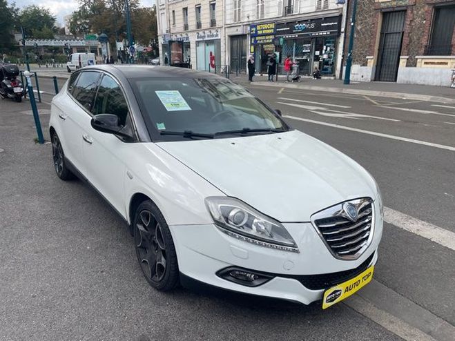 Lancia Delta 1.6 MULTIJET 120 16V DPF GOLD BLANC de 2012