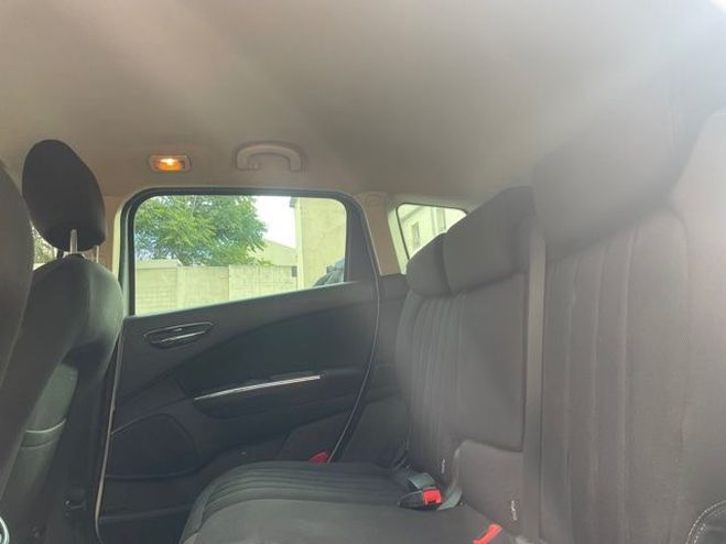 Lancia Delta 1.6 MULTIJET 120 16V DPF GOLD BLANC de 2012