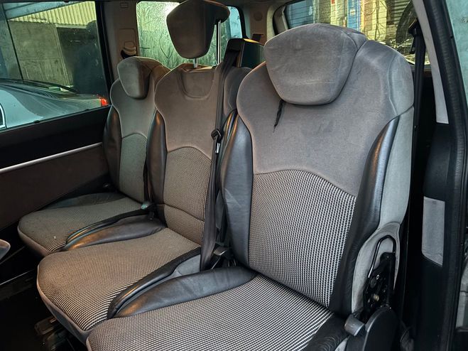 Peugeot 807 (2) 2.0 HDI 135 SRIE SPCIALE BVM6 GPS  Gris de 2012