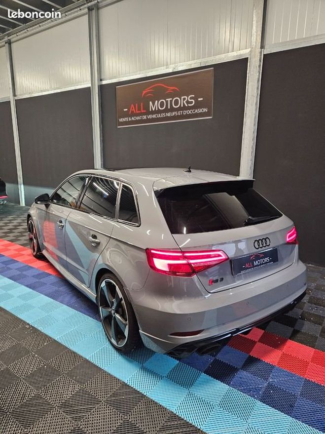 Audi RS3 sportback 400ch 2.5 tfsi Gris de 2019