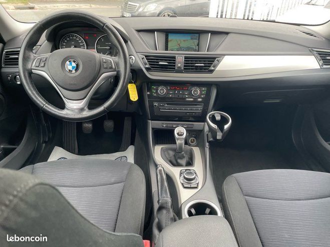 BMW X1 2.0 L 143 X-DRIVE BUSINESS Blanc de 2013