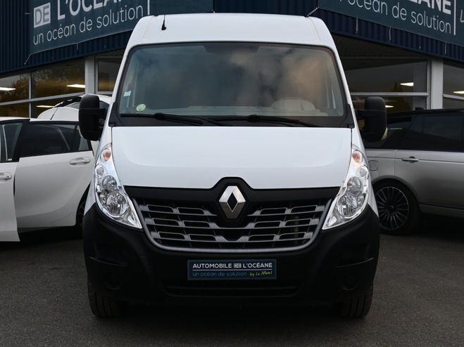 Renault Master FOURGON FGN L2H2 3.3t 2.3 dCi 130 E6 CON Blanc de 2017