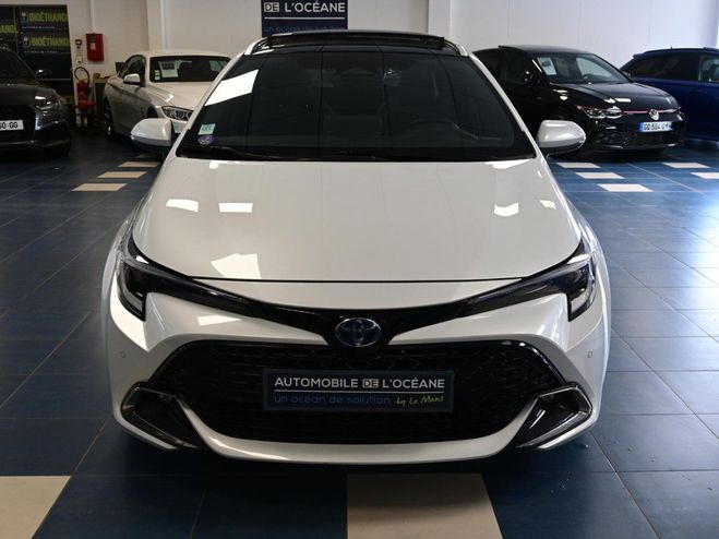 Toyota Corolla HYBRIDE MY22 184h Design Blanc Nacr� de 2023
