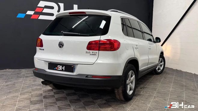 Volkswagen Tiguan 2.0 TDI 110 BLUEMOTION LOUNGE / Suivie r Blanc de 2015