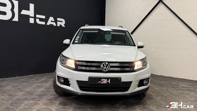 Volkswagen Tiguan 2.0 TDI 110 BLUEMOTION LOUNGE / Suivie r Blanc de 2015