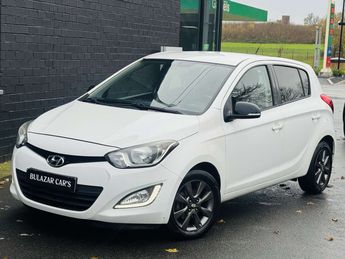  Voir détails -Hyundai I20 1.2i Move GARANTI CARNET CLIM USB à Pruwelz (76)