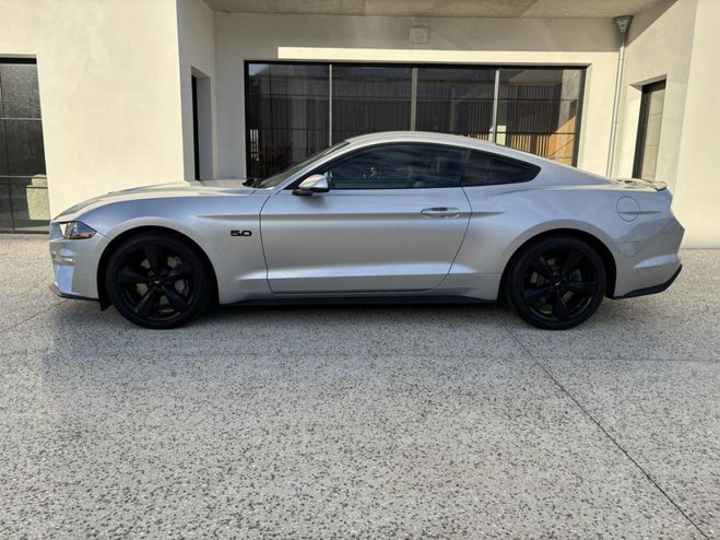 Ford Mustang FASTBACK 5.0 V8 GT PREMIUM GRIS de 2019