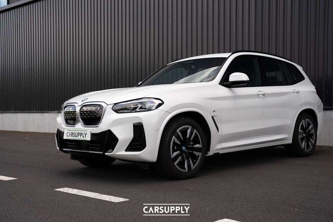 BMW iX3 80 kWh Inspiring - M-Sport- Pano Dak - A Blanc de 2022