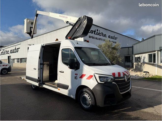 Renault Master fg nacelle Klubb k32 3 places  de 2020