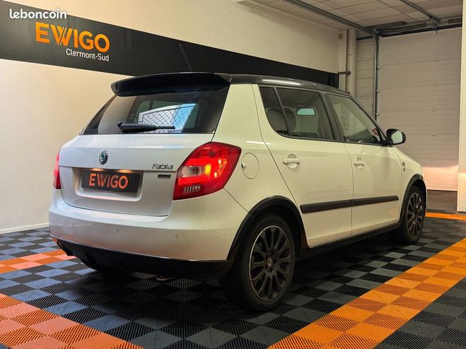 Skoda Fabia 1.6 tdi 75 monte carlo-courroie changee Blanc de 2012