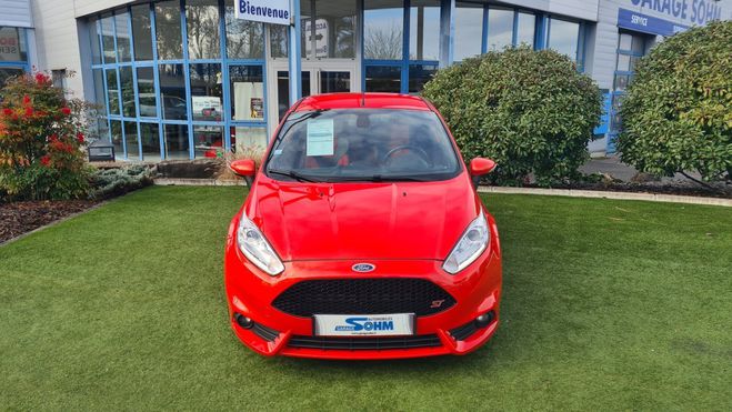 Ford Fiesta 1.6 ECOBOOST 182CH ST 3P Rouge de 2017
