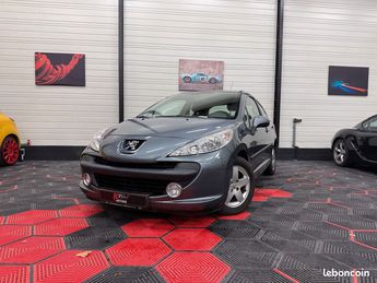  Voir d&eacute;tails -Peugeot 207 1.4 VTi 95 ch ? Urban Move &agrave; Ocquerre (77)
