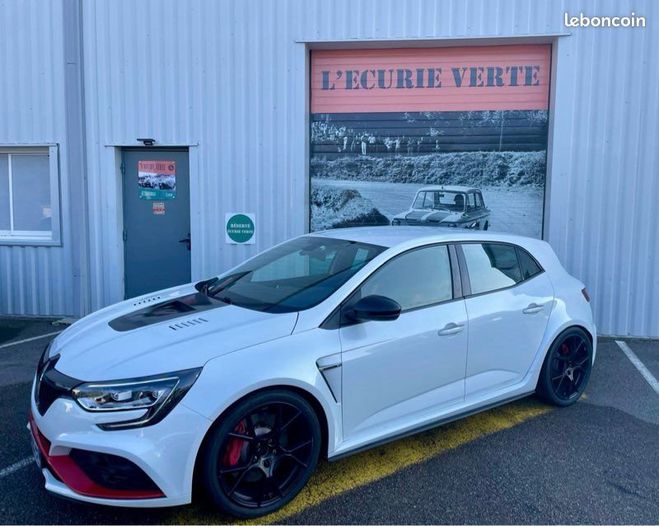 Renault Megane 4 rs trophy r 1.8 tce 300 ch bvm ligne a Blanc de 2020