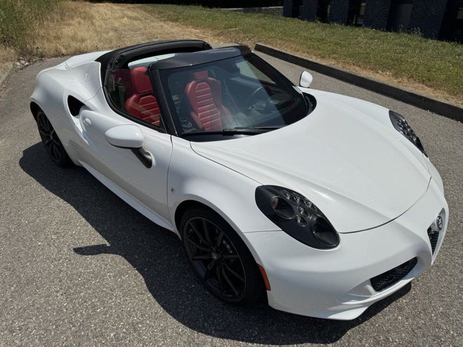Alfa romeo 4C 4C SPYDER 1750 1.8 TBI 240 CH TCT BLANC NACRE de 2016