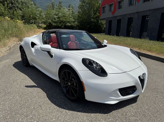 Alfa romeo 4C 4C SPYDER 1750 1.8 TBI 240 CH TCT BLANC NACRE de 2016