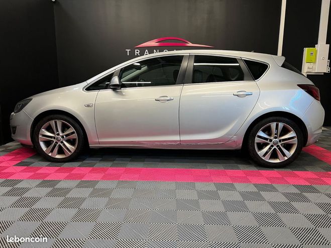 Opel Astra 2.0 CDTI 160 ch Cosmo A APPLE CARPLAY SI Gris de 2010