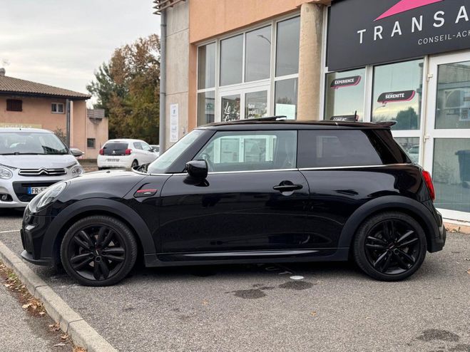 Mini One COOPER LCI F56 1.5 i 12V DCT7 136 cv Joh Noir de 2022