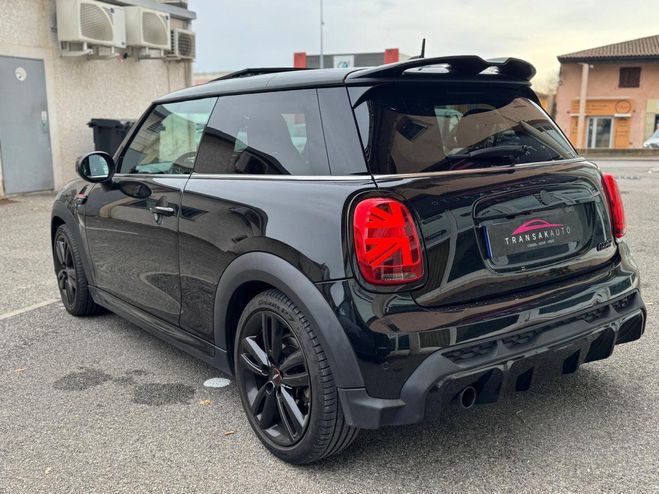 Mini One COOPER LCI F56 1.5 i 12V DCT7 136 cv Joh Noir de 2022