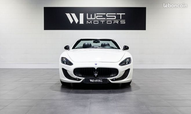 Maserati Grancabrio Sport 4.7 V8 460 BVA ? Immat France JA 2 Blanc de 2016