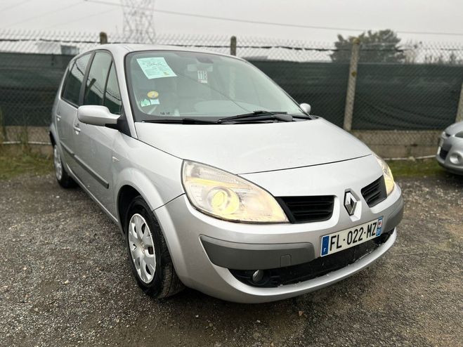 Renault Megane SCENIC II Confort Authentique Gris de 2007