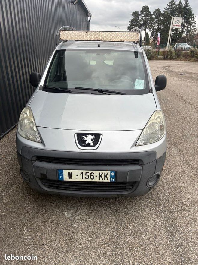 Peugeot Partner hdi 1.6 2010 attelage galerie Argent de 2010