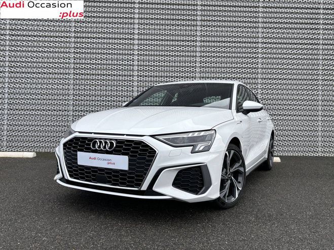 Audi A3 Sportback 40 TFSIe 204 S tronic 6 S Line Blanc de 2022