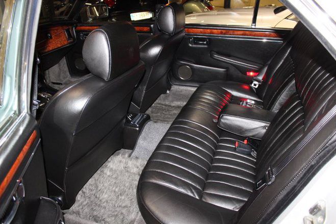 Jaguar Sovereign 4.2 BVA GRIS ARGENT de 1983