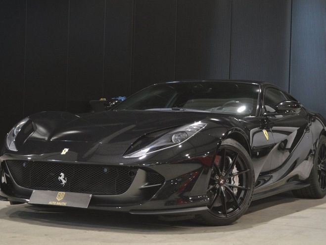 Ferrari 812 Superfast 6.5i V12 800ch - 7.000 km - �tat neuf noir de 2020