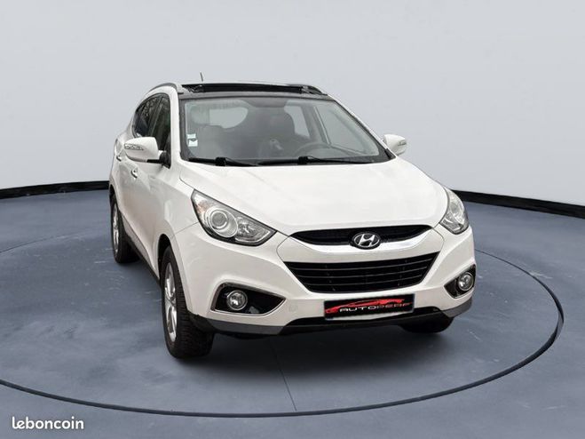 Hyundai Ix35 2.0 CRDI 136CH PREMIUM PACK Attelage Toi Blanc de 2011
