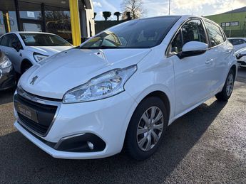  Voir d&eacute;tails -Peugeot 208 1,5 BLUE HDI 100 CH 5 PLACES &agrave; Lanester (56)