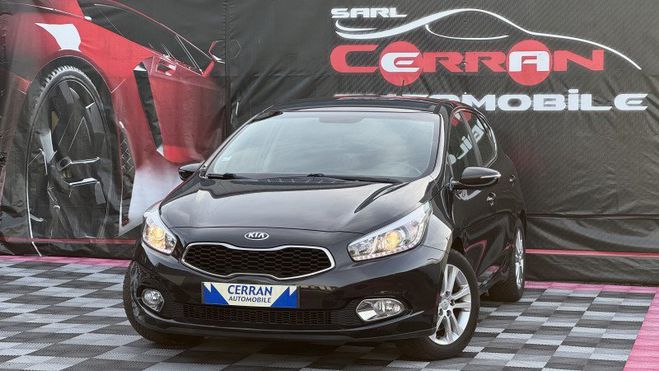 Kia Ceed d 1.6 GDI 135CH ACTIVE Noir de 2014