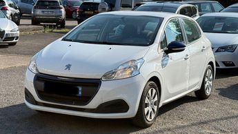  Voir d&eacute;tails -Peugeot 208 1.6 BLUEHDI 75CH STYLE 5P &agrave; Creutzwald (57)