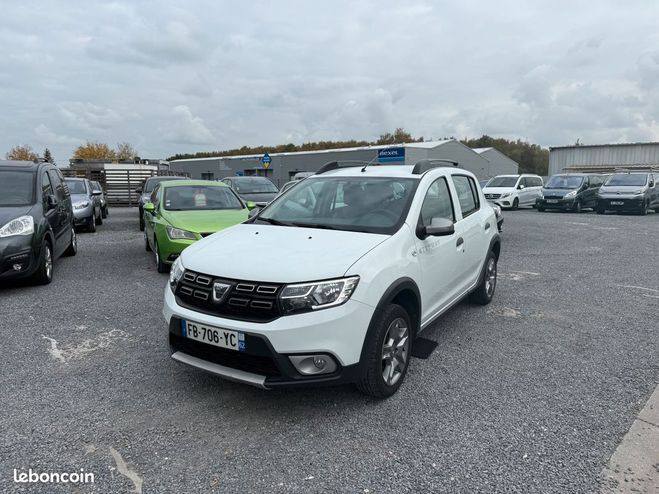 Cliquer pour voir la photo suivante Dacia Sandero II Phase 2 1.0 SCe 12V 75 chx Blanc de 2018