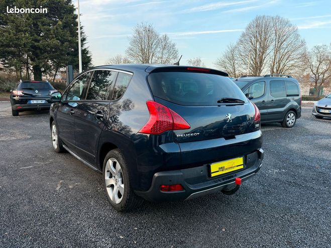 Peugeot 3008 2l HDI 165 chx ��Allure�� Bleu de 2010