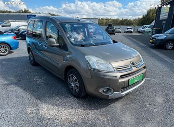  Voir d&eacute;tails -Citroen Berlingo 1l6 Hdi 92 chx ��automatique�� &agrave; Douai (59)