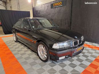  Voir d&eacute;tails -BMW M3 3.2 e36 321ch 4 portes toit ouvrant &agrave; Ampuis (69)