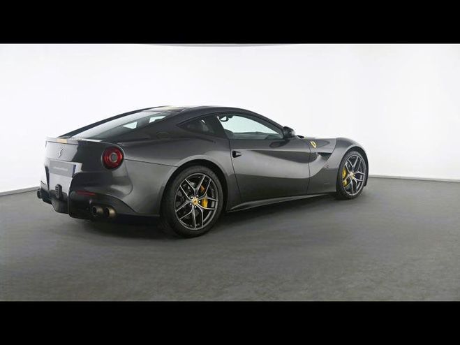 Ferrari F12 Berlinetta V12 6.3 740ch Grigio Silverstone de 2015
