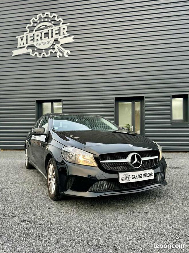 Mercedes Classe A 160d (W176) 1.5 CDI 90ch BUSINESS Noir de 2016