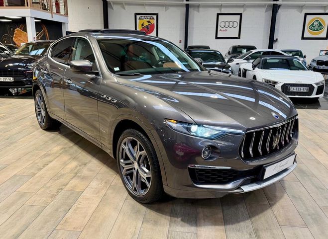 Maserati Levante 3.0 V6 350 GranLusso Q4 BVA8 Full Option Gris de 2018