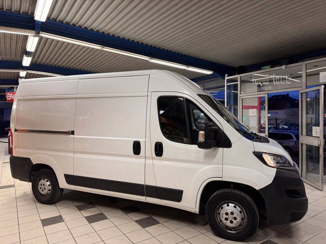 Peugeot Boxer 2.2 BLUEHDI 120 3 PLACES L2H2 BLANC de 2020