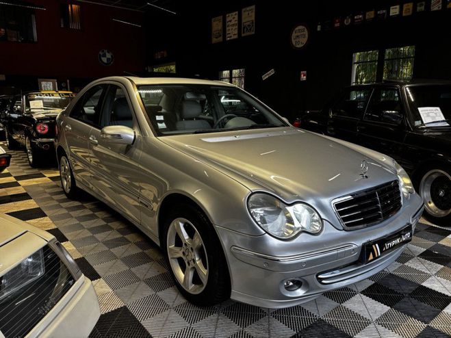 Mercedes Classe C C II C230 V6 Essence Bva 7G-Tronic Avant Gris clair de 2006